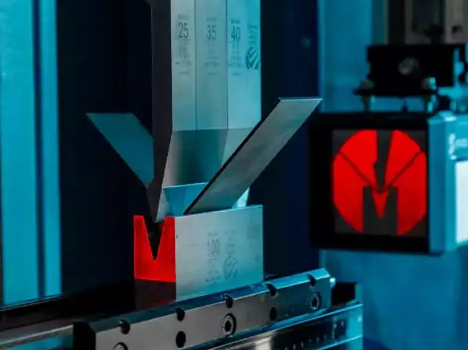 الضغط على الفرامل مع نظام Da66s