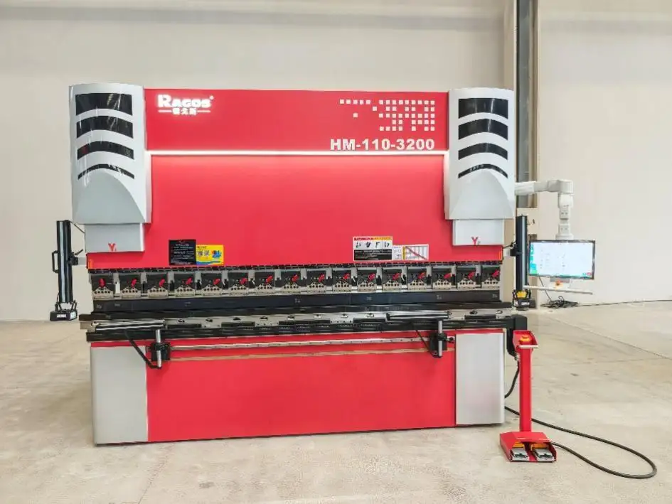 فرامل الضغط CNC الهجين مقابل فرامل CNC المتزامنة الكهروهيدروليكية